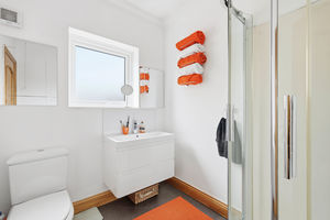 Photo 43- click for photo gallery